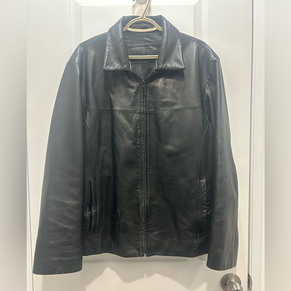 New Edition Genuine Leather Size Large  PTP25”